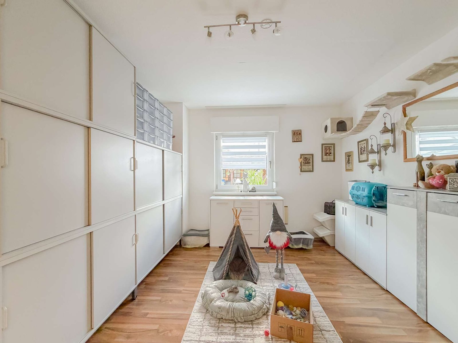 Kinderzimmer EG